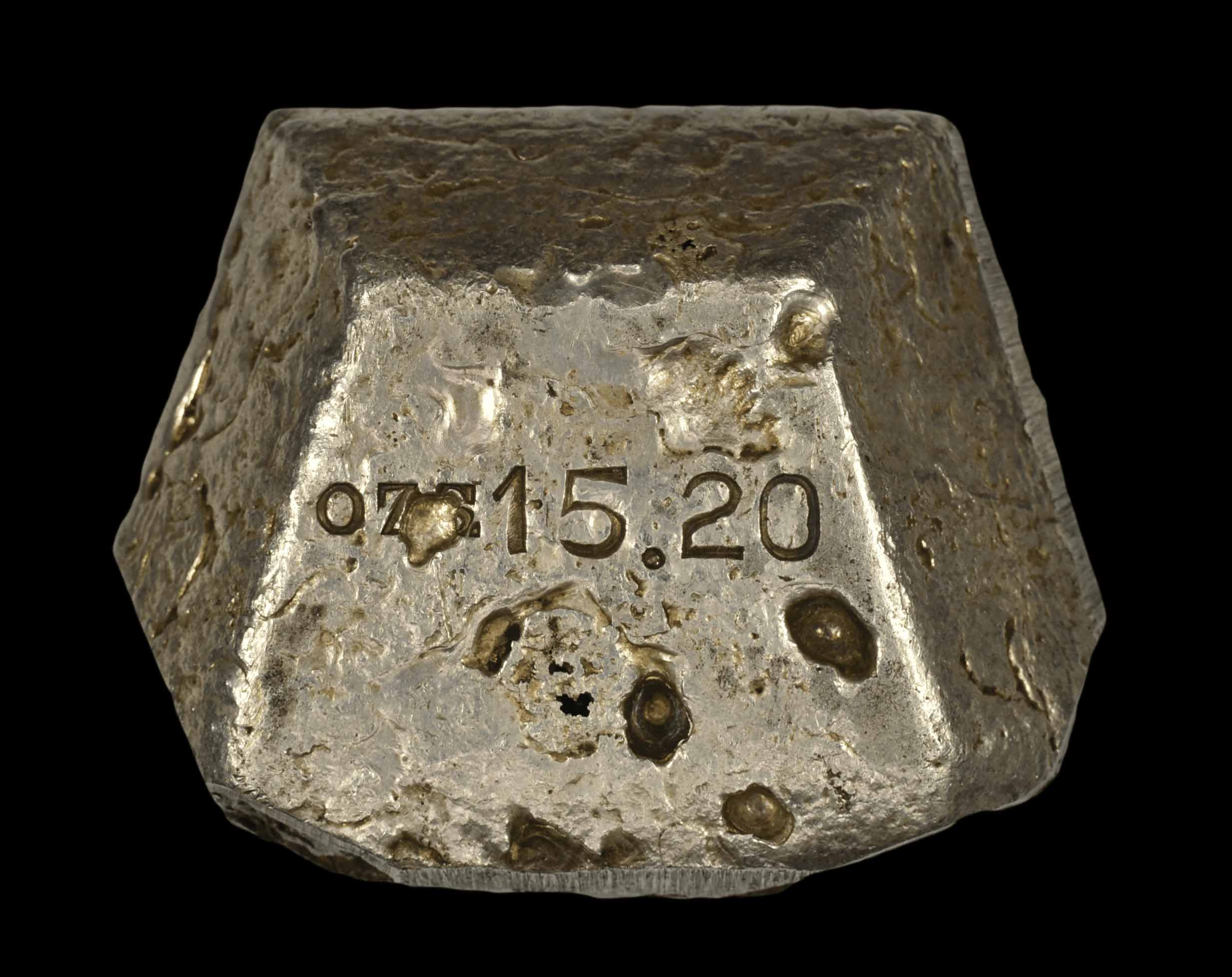Undated U.S. Mint Philadelphia No No. 15.20 ozs (r) Undated U.S. Mint Philadelphia No No. 15.20 ozs (r)